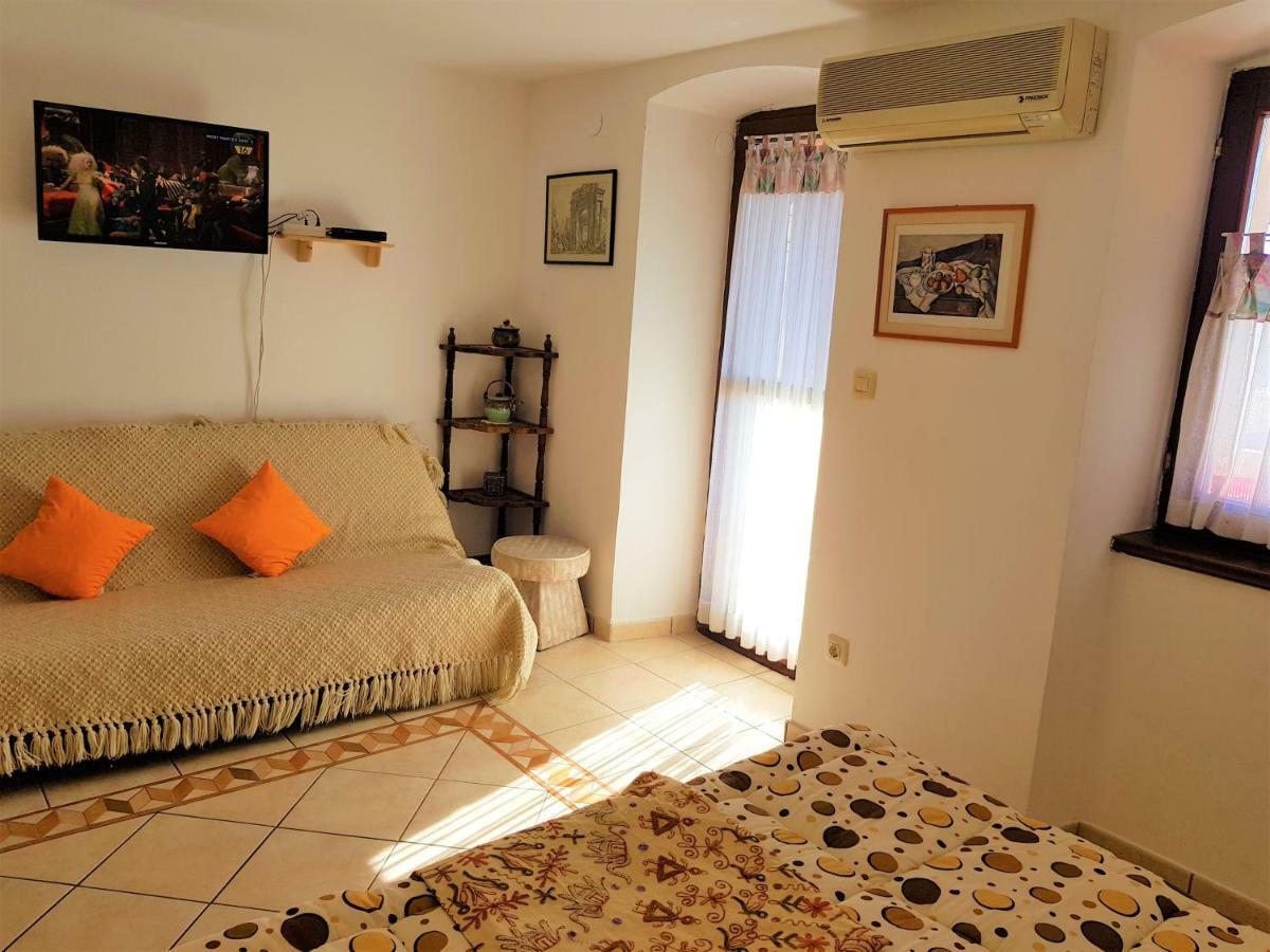 Apartment Noemi Medulin Zewnętrze zdjęcie