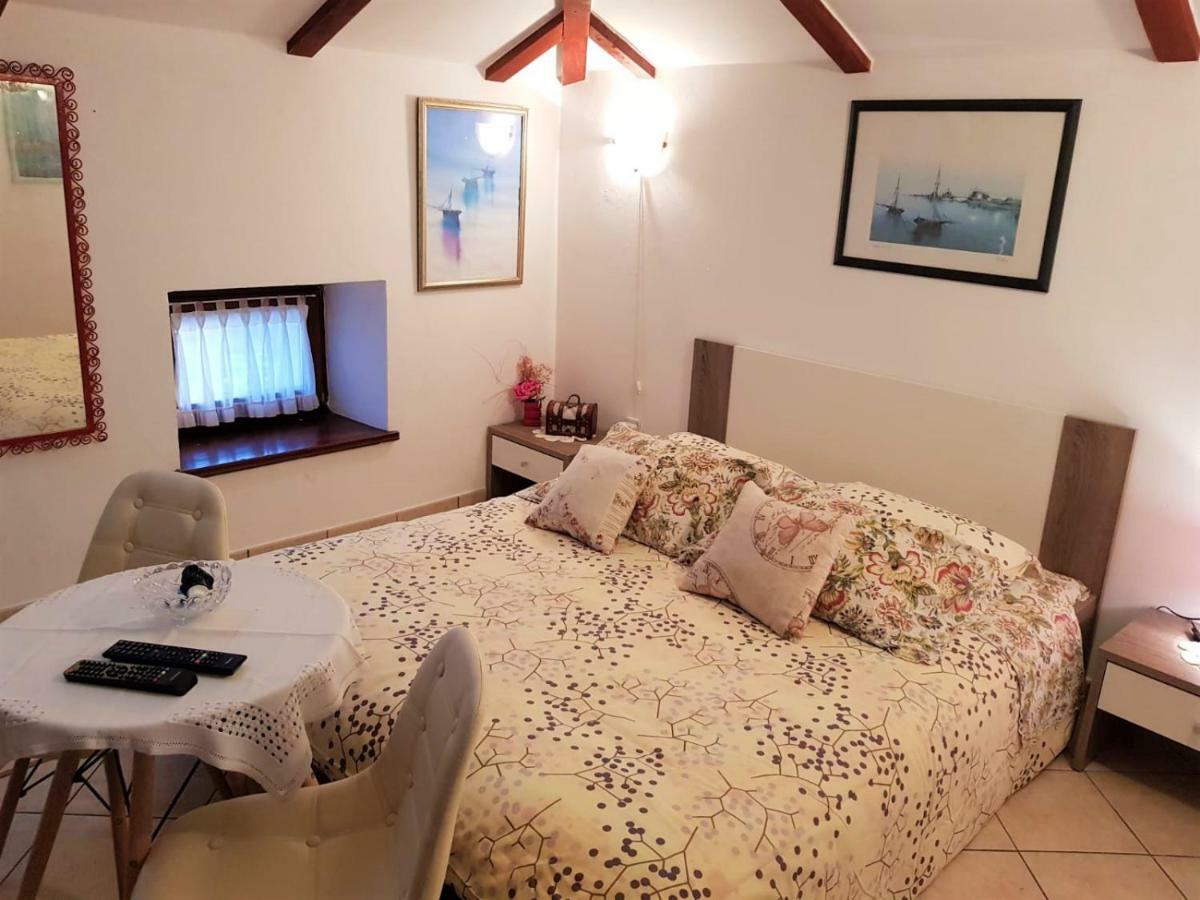 Apartment Noemi Medulin Zewnętrze zdjęcie